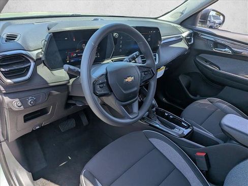 New 2026 Chevrolet TrailBlazer LS w/ LS Convenience Package FWD image 3