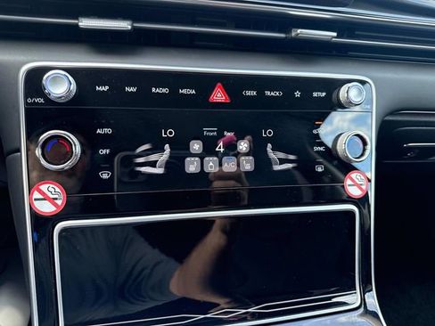 Used 2025 Genesis GV80 2.5T Standard image 27