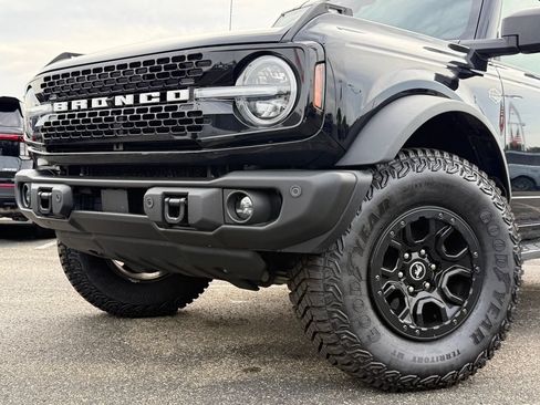 Used 2023 Ford Bronco Wildtrak AWD/4WD image 33