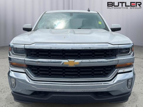 Used 2018 Chevrolet Silverado 1500 LT w/ All Star Edition AWD/4WD image 7