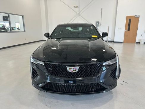 Used 2026 Cadillac CT4 V AWD/4WD image 3