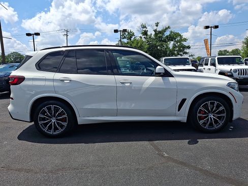 Used 2022 BMW X5 xDrive40i w/ M Sport Package AWD/4WD image 7