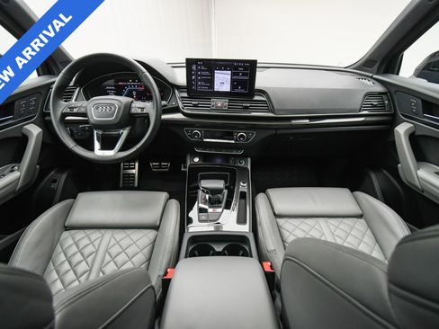 Used 2025 Audi SQ5 Premium Plus image 13