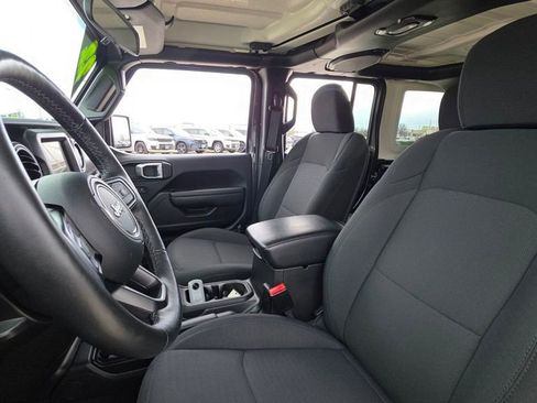 Used 2022 Jeep Wrangler Unlimited Sport image 21