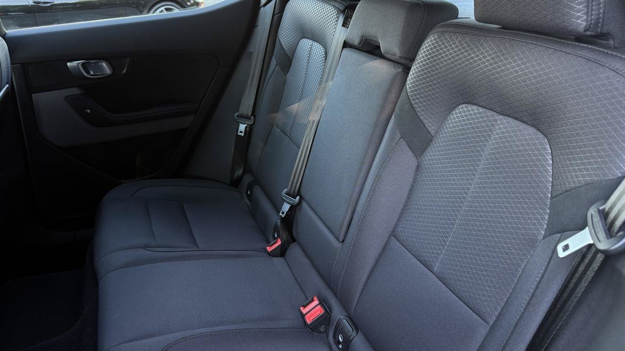 Used 2023 Polestar Polestar 2 FWD image 32