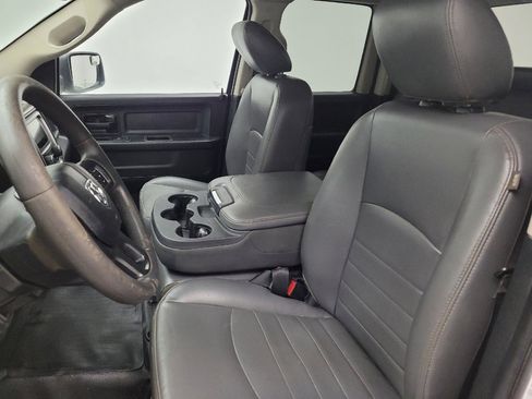 Used 2018 RAM 1500 Tradesman image 17