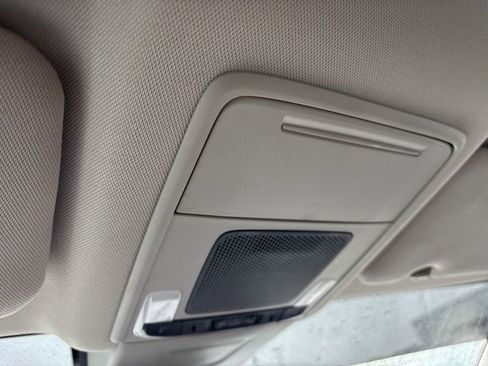 Used 2023 Honda CR-V LX image 17