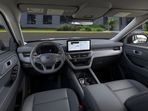 New 2026 Ford Explorer Active image 9