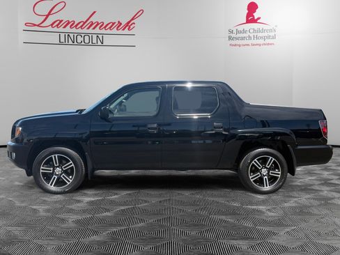 Used 2013 Honda Ridgeline Sport image 2