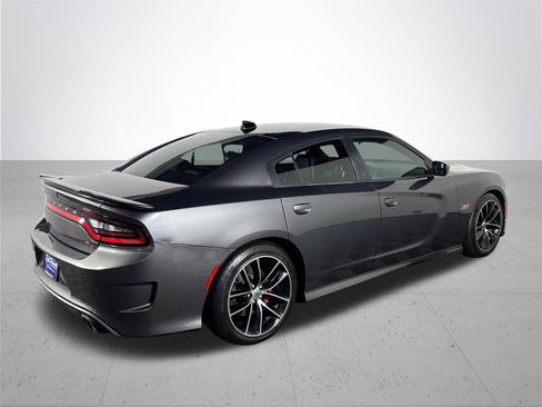 Used 2018 Dodge Charger R/T Scat Pack image 6