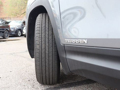 Used 2020 GMC Terrain SLT FWD image 6