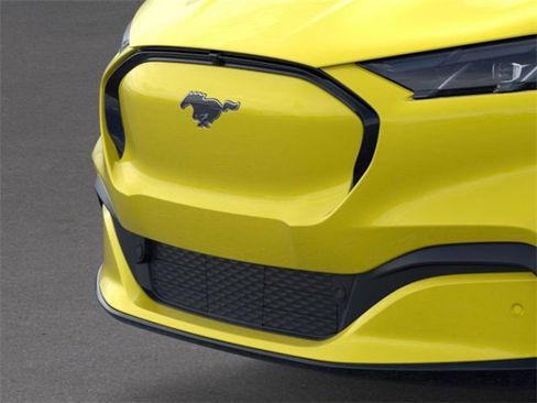 New 2025 Ford Mustang Mach-E Premium image 17