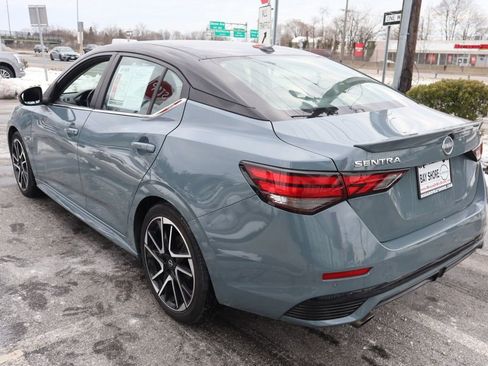 Certified 2025 Nissan Sentra SR w/ SR Premium Package FWD image 7