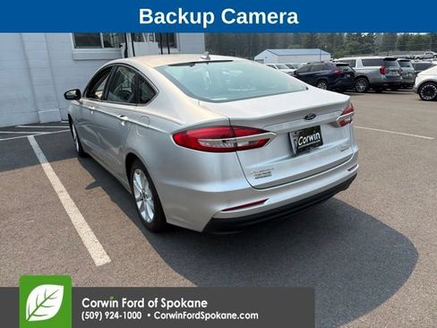 Used 2019 Ford Fusion SEL FWD image 5