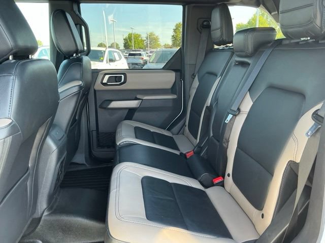 Used 2023 Ford Bronco Wildtrak AWD/4WD image 18