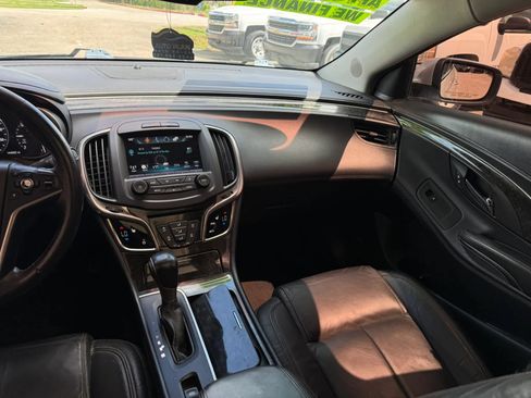 Used 2016 Buick LaCrosse Leather FWD image 16