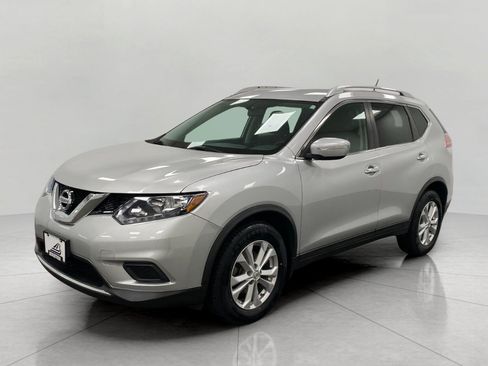 Used 2015 Nissan Rogue SV FWD image 9
