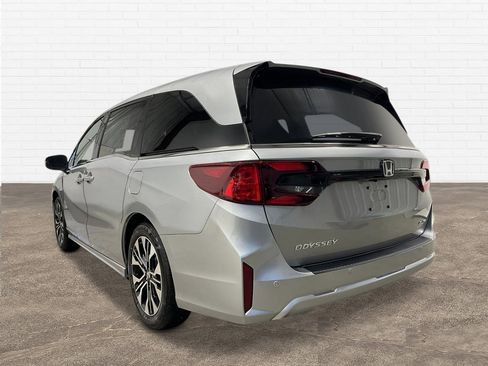 New 2026 Honda Odyssey Elite image 4
