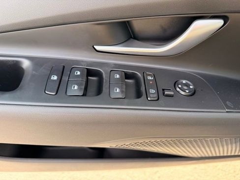 New 2026 Hyundai Elantra SE w/ Cargo Package image 11