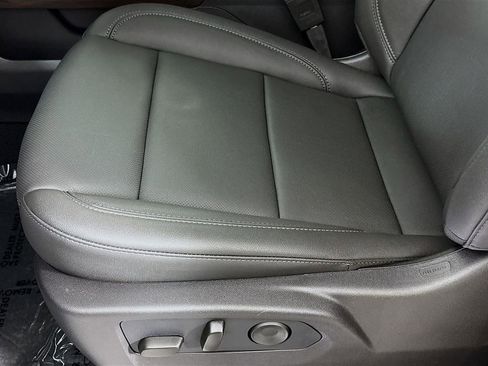 New 2026 GMC Sierra 1500 SLT w/ SLT Premium Package image 19