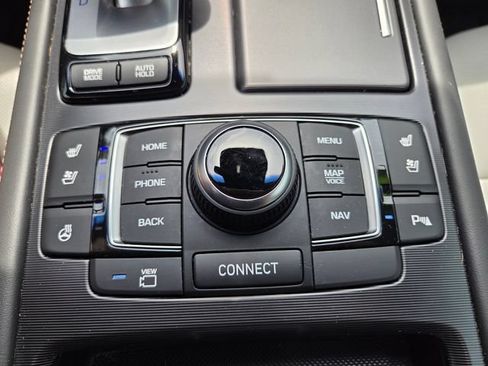 Used 2019 Genesis G80 3.3T Sport RWD image 29