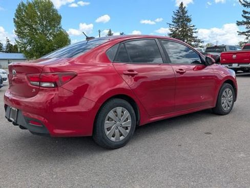 Used 2019 Kia Rio S FWD image 2