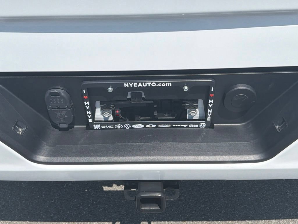 Used 2026 Chevrolet Silverado 1500 RST AWD/4WD image 13