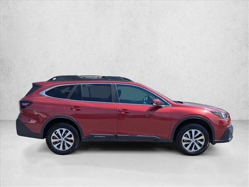 Used 2022 Subaru Outback Premium AWD/4WD image 4