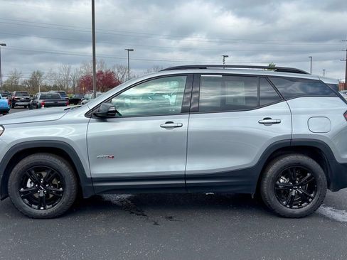 Used 2024 GMC Terrain AT4 w/ Infotainment Package II AWD/4WD image 4