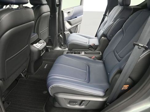 New 2026 INFINITI QX80 4WD w/ Sport Exterior Package image 24