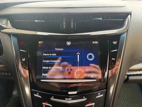 Used 2014 Cadillac ELR w/ Luxury Package FWD image 18