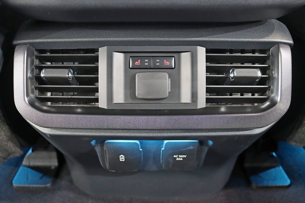 Used 2023 Ford F150 Platinum w/ Equipment Group 701A High AWD/4WD image 31