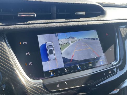 Certified 2024 Cadillac XT6 Sport w/ Technology Package image 21