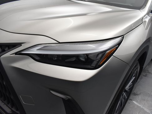 Used 2022 Lexus NX 350h AWD w/ Towing Package (2000 Lbs) image 5