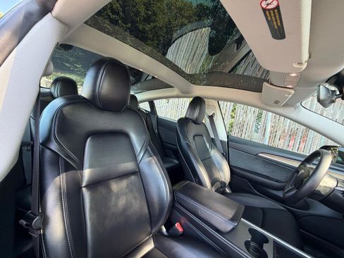Used 2023 Tesla Model 3 Long Range AWD/4WD image 22