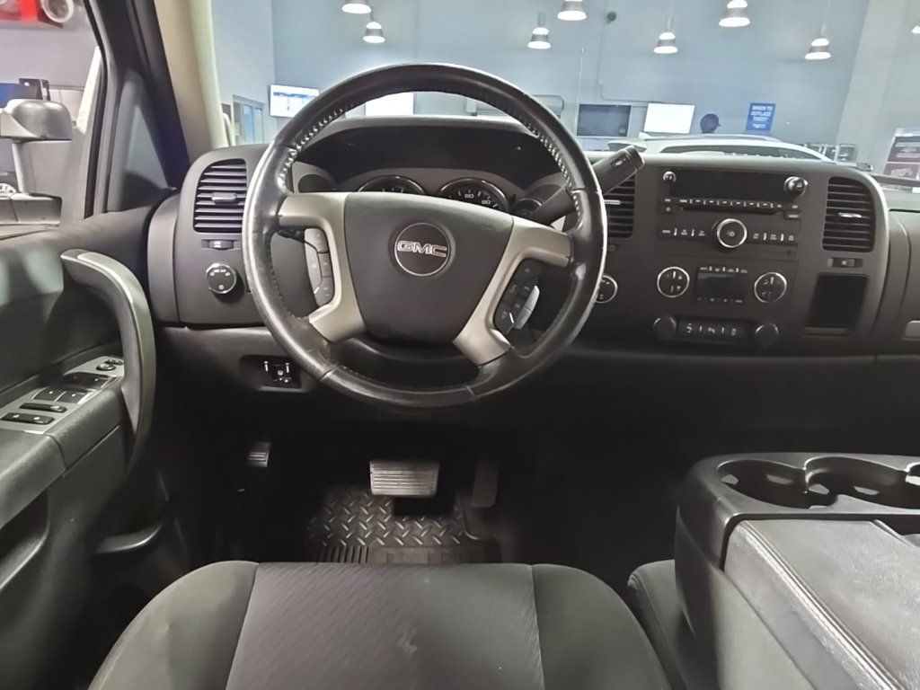 Used 2014 GMC Sierra 2500 SLE w/ SLE Preferred Package AWD/4WD image 24