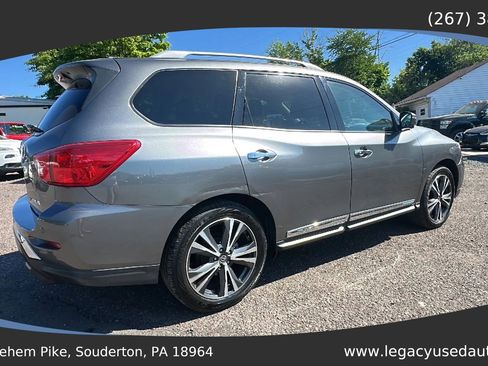 Used 2020 Nissan Pathfinder Platinum FWD image 9