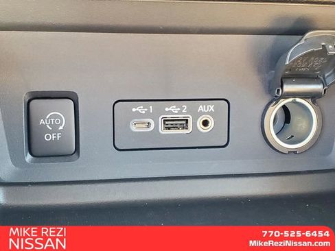 New 2025 Nissan Sentra SV w/ SV Premium Package image 18