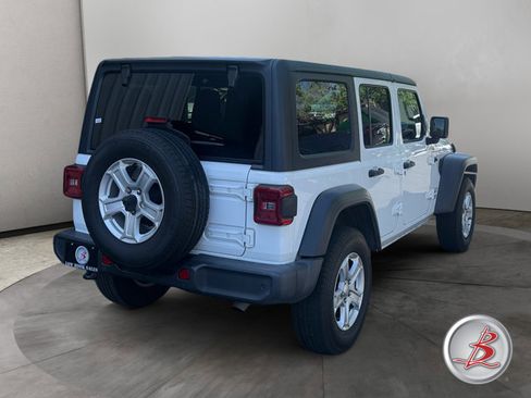Used 2018 Jeep Wrangler Unlimited Sport S AWD/4WD image 4