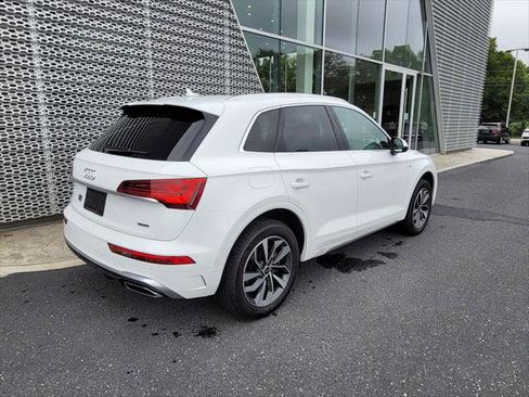 Certified 2024 Audi Q5 2.0T Prestige AWD/4WD image 4