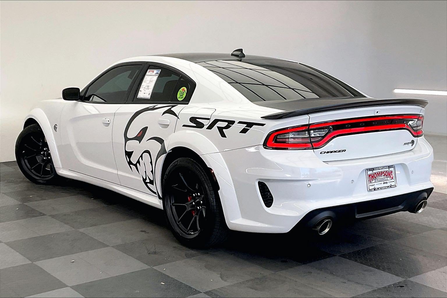 Used 2021 Dodge Charger SRT Hellcat RWD image 10