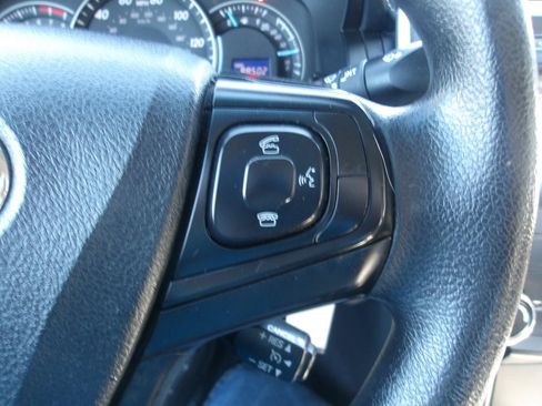 Used 2015 Toyota Camry LE FWD image 15