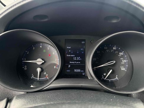 Used 2019 Toyota C-HR LE FWD image 9