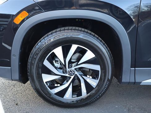 New 2026 Volkswagen Tiguan S image 10