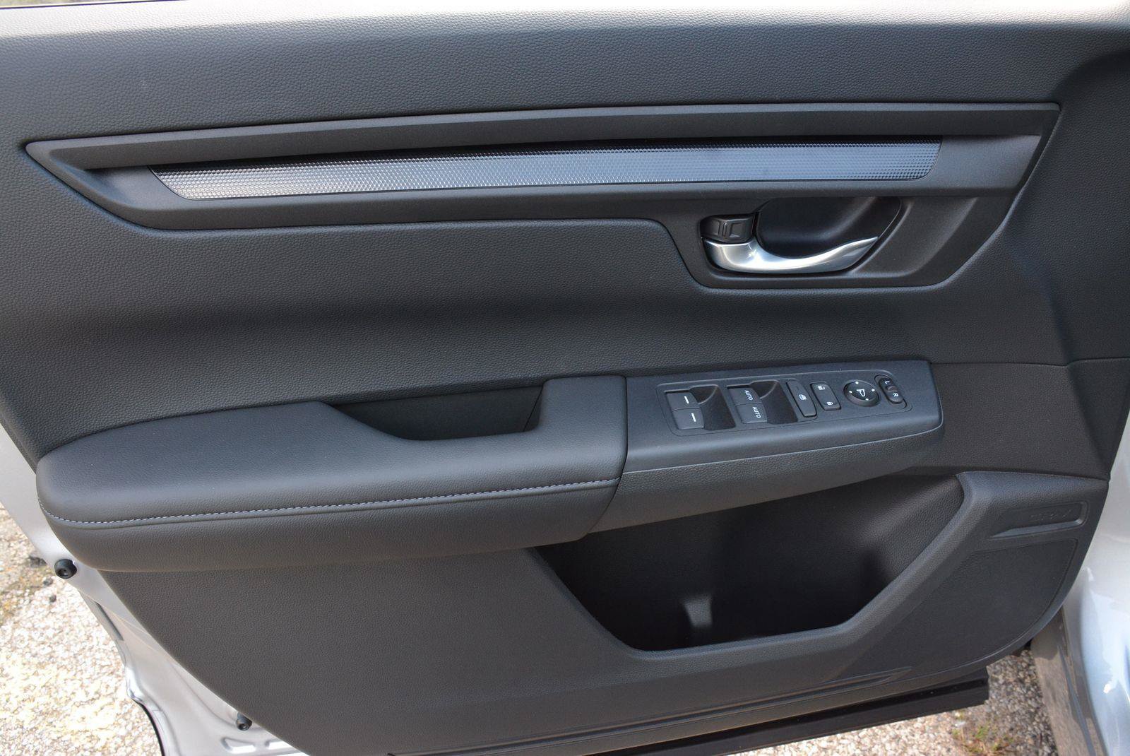 Used 2026 Honda CR-V EX image 11