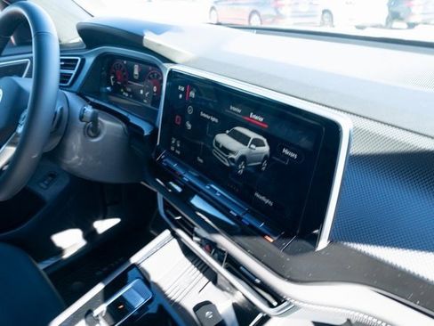 New 2026 Volkswagen Atlas Cross Sport SEL Premium R-Line image 41