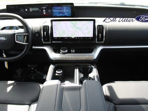 New 2026 Ford Expedition Max Platinum w/ Driver's Package image 12