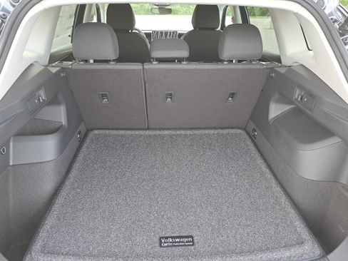 New 2025 Volkswagen Tiguan S image 13