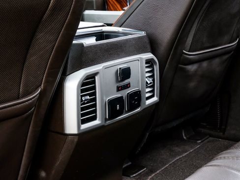 Used 2017 Ford F150 King Ranch w/ Equipment Group 601A Luxury AWD/4WD image 43