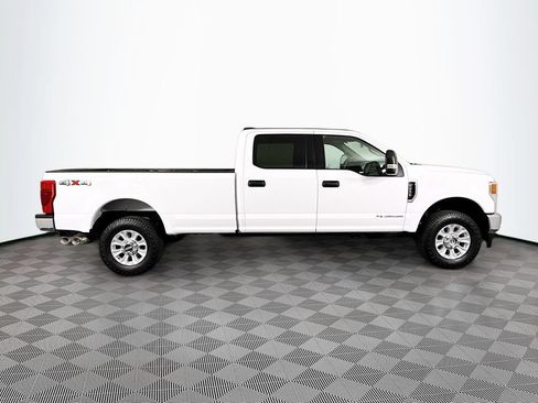 Used 2021 Ford F250 XLT w/ XLT Value Package AWD/4WD image 8